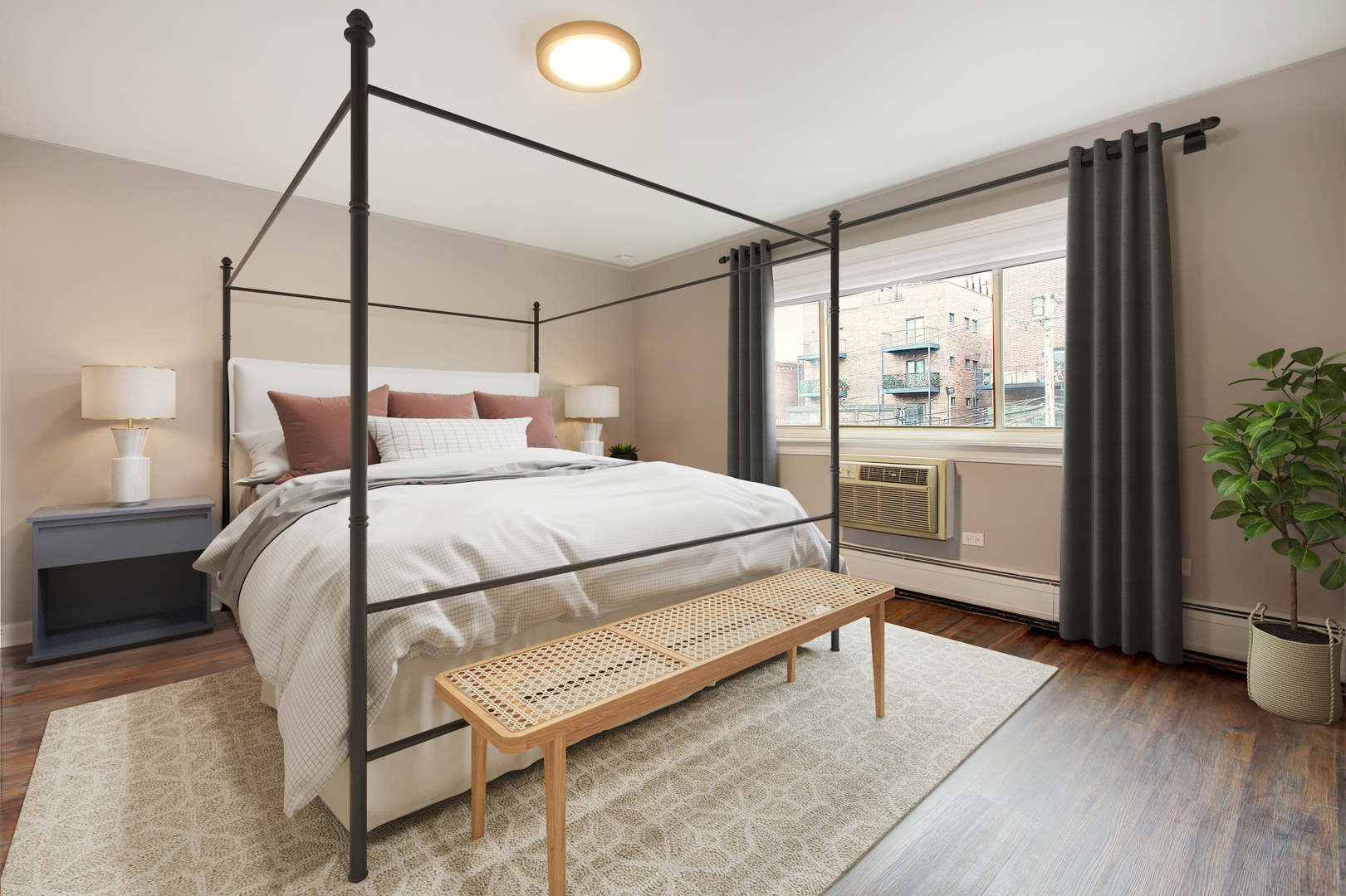 900 W FULLERTON Avenue Unit: 3J