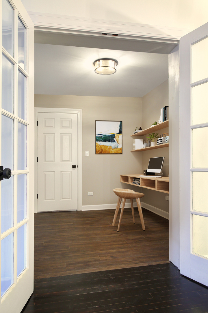 900 W FULLERTON Avenue Unit: 3J