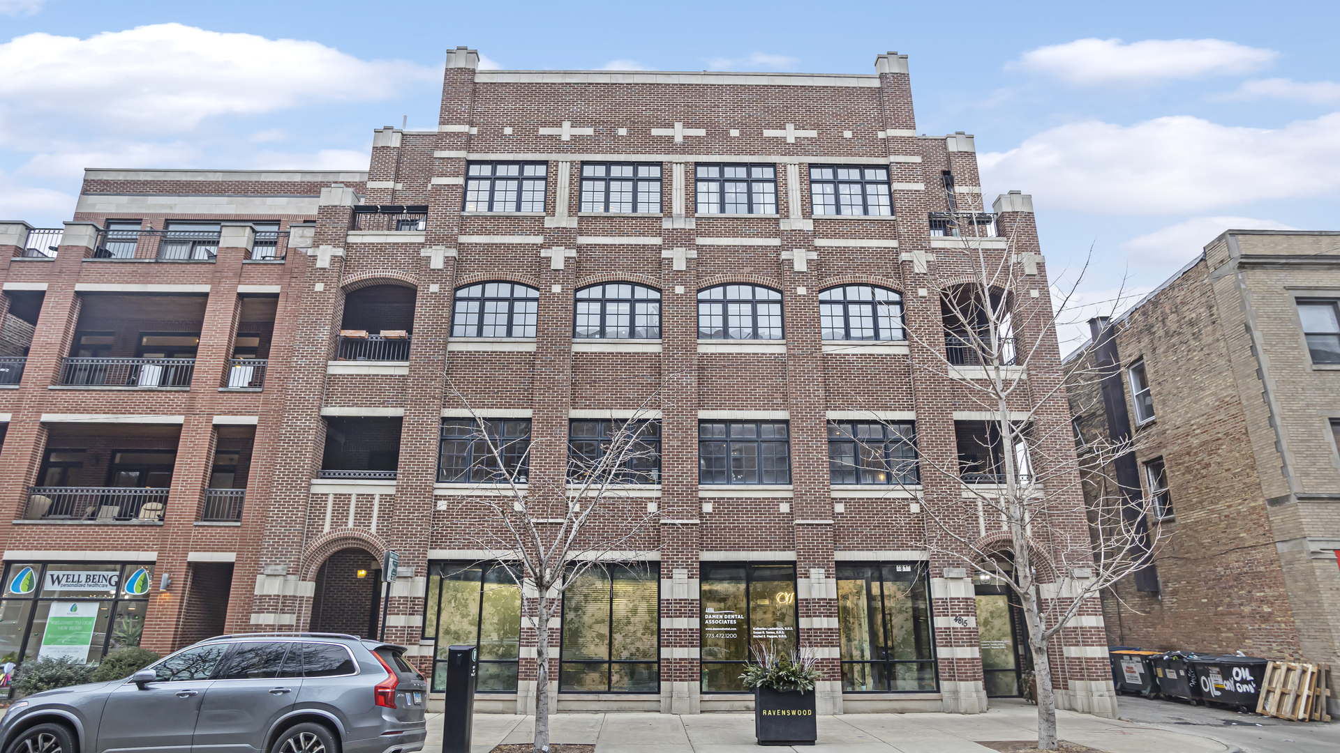 4815 N Damen Avenue Unit: 402