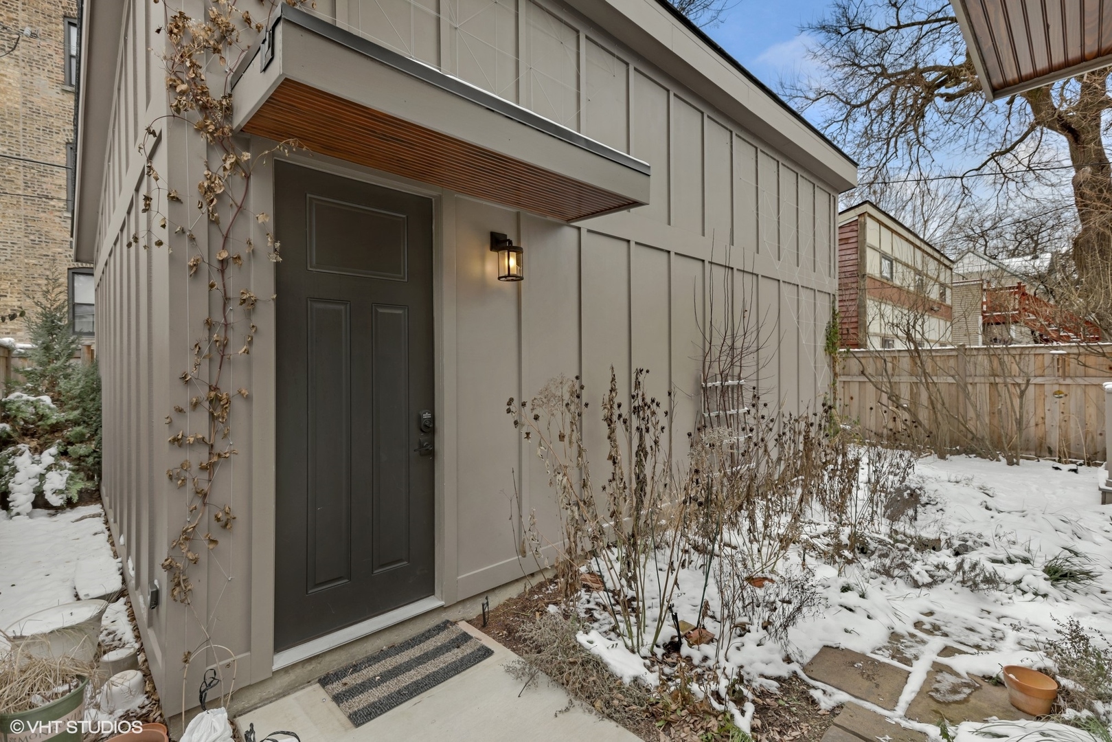 2160 W Leland Avenue Unit: GDN
