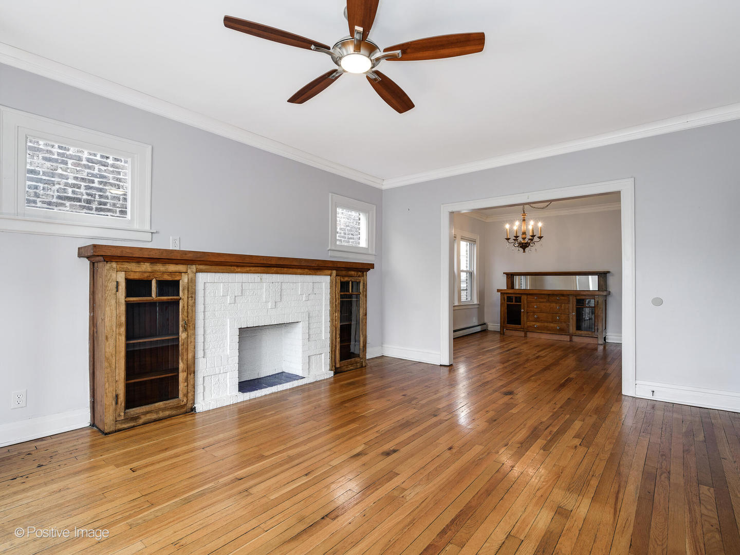 2554 W Pensacola Avenue