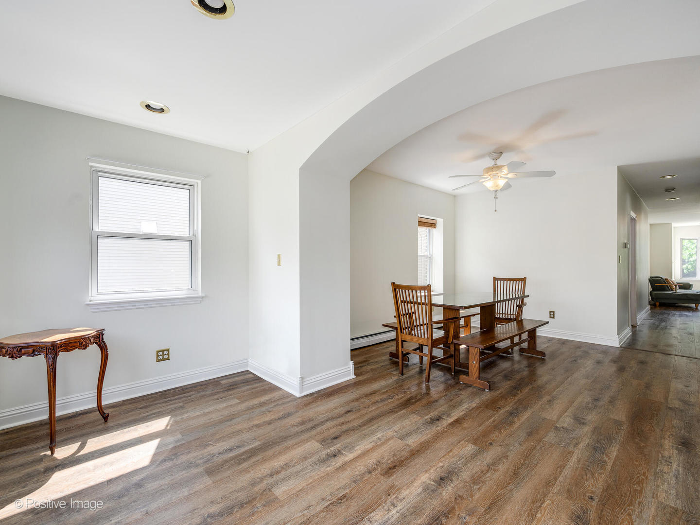 2554 W Pensacola Avenue