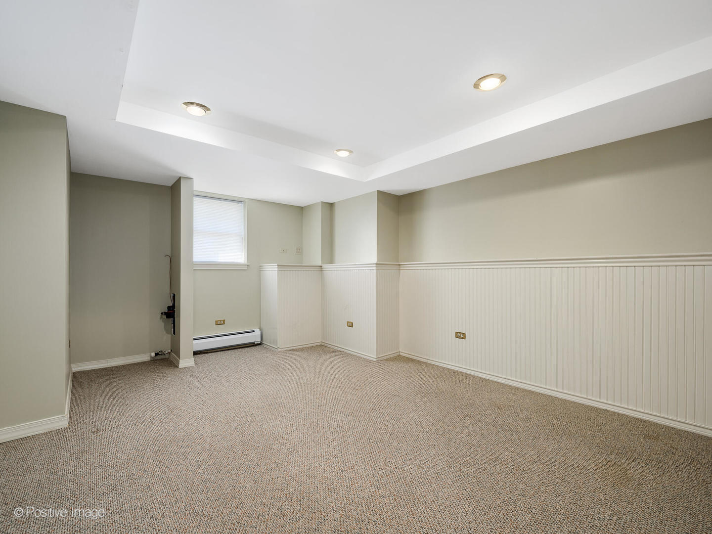 2554 W Pensacola Avenue