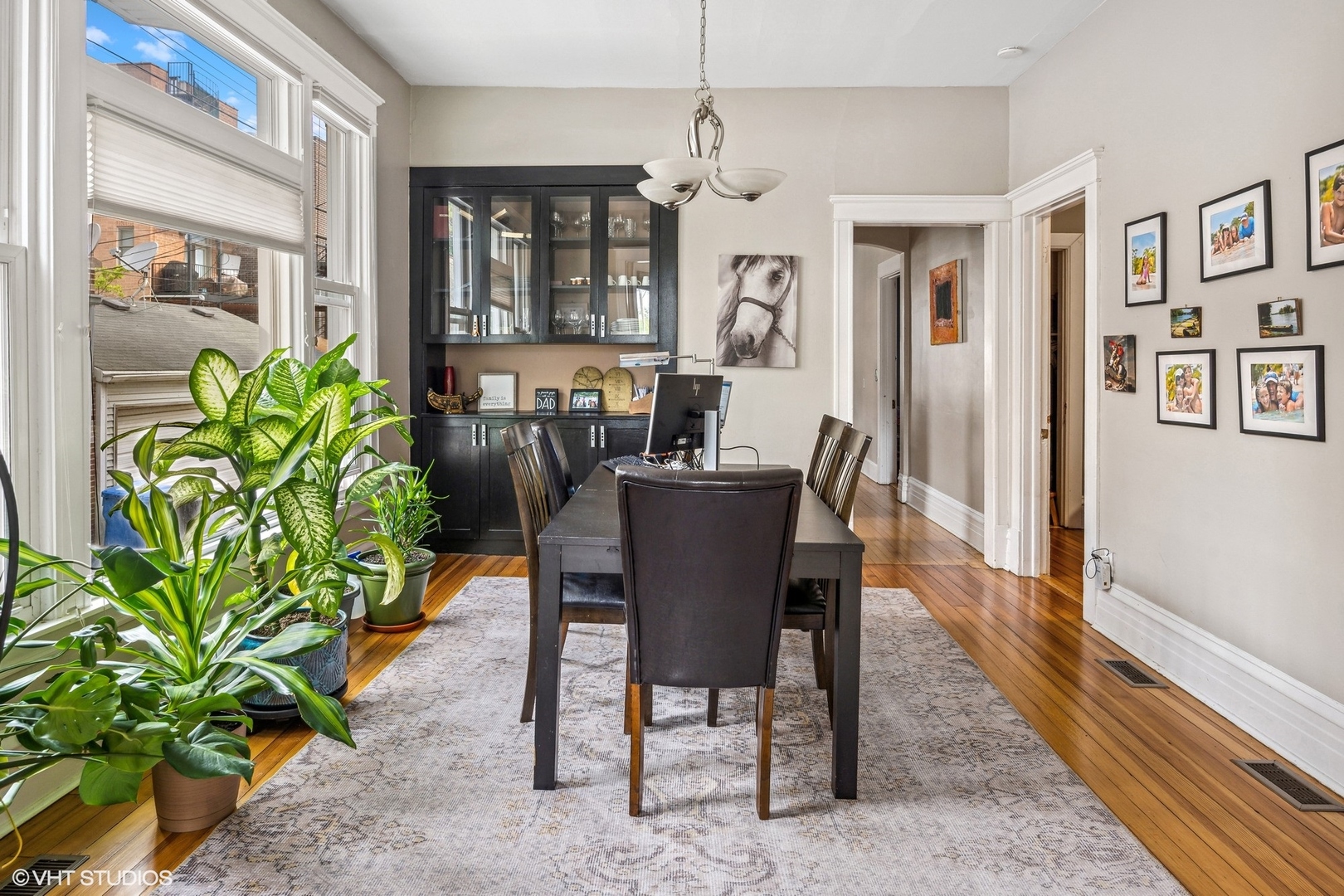 1928 W Berenice Avenue Unit: 1