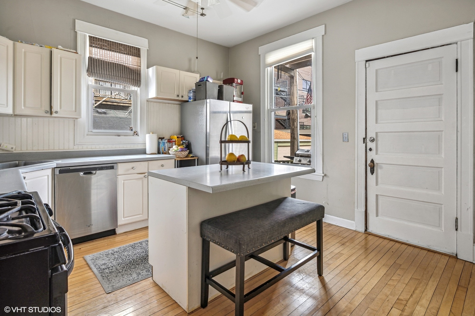 1928 W Berenice Avenue Unit: 1