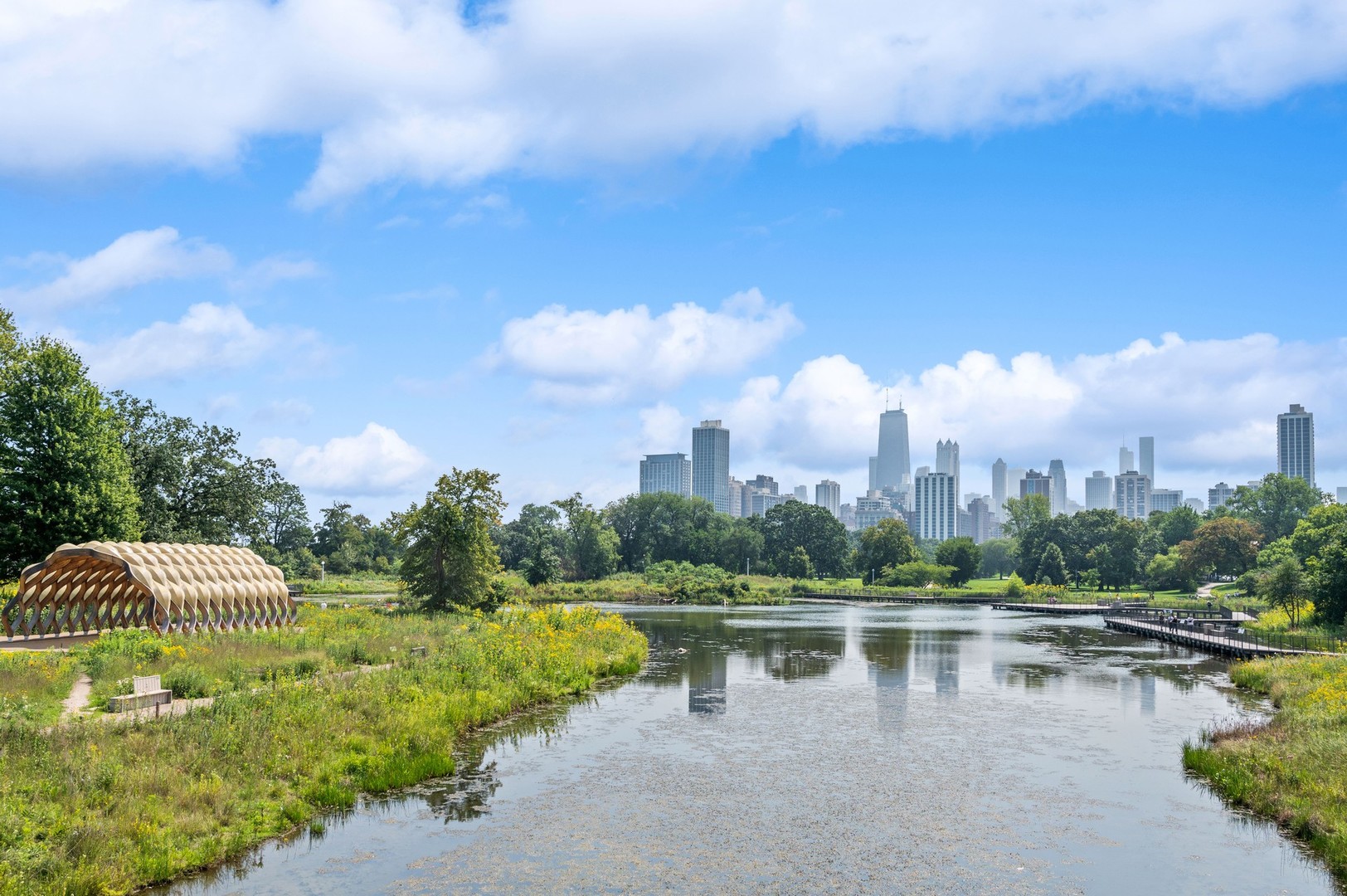 1920 N Clark Street Unit: 11B