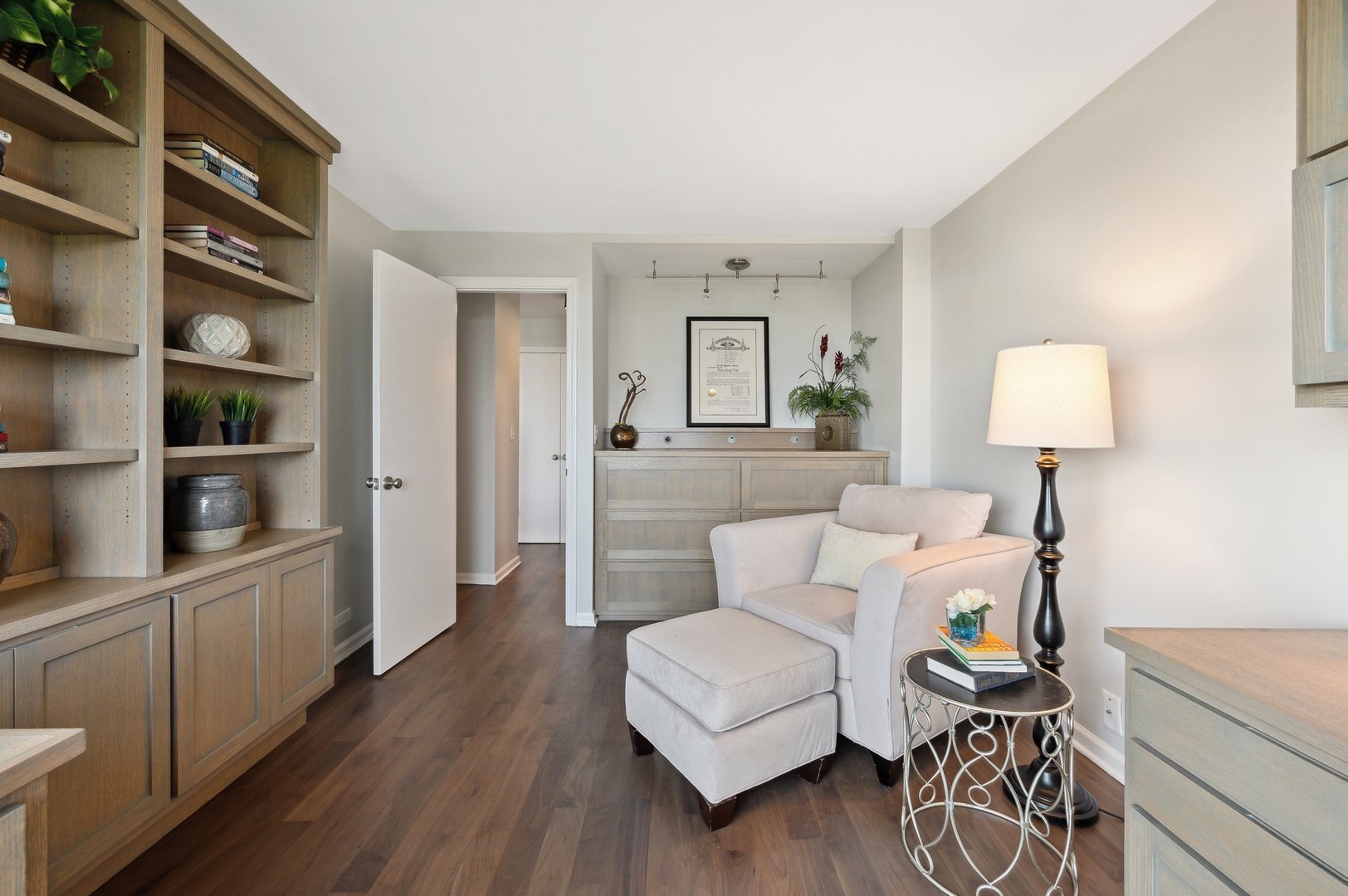 1920 N Clark Street Unit: 11B