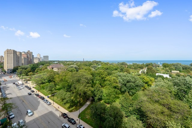 1920 N Clark Street Unit: 11B