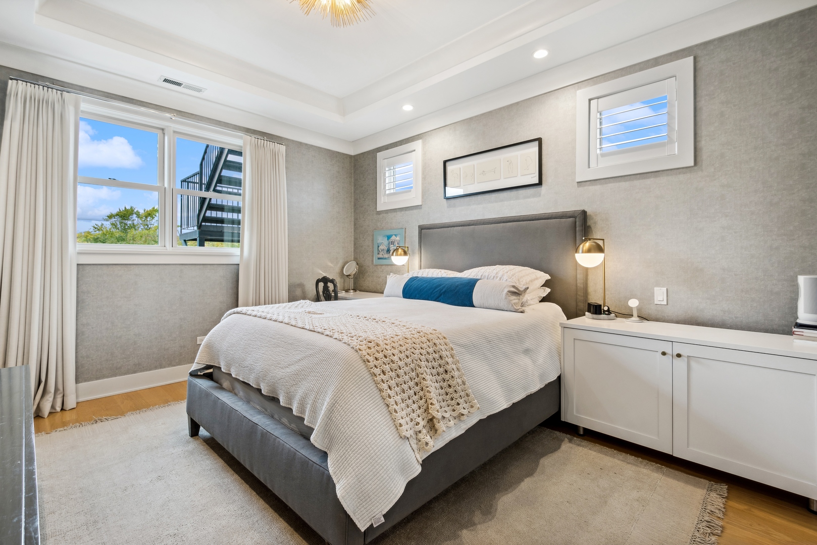 3844 N Damen Avenue Unit: 3