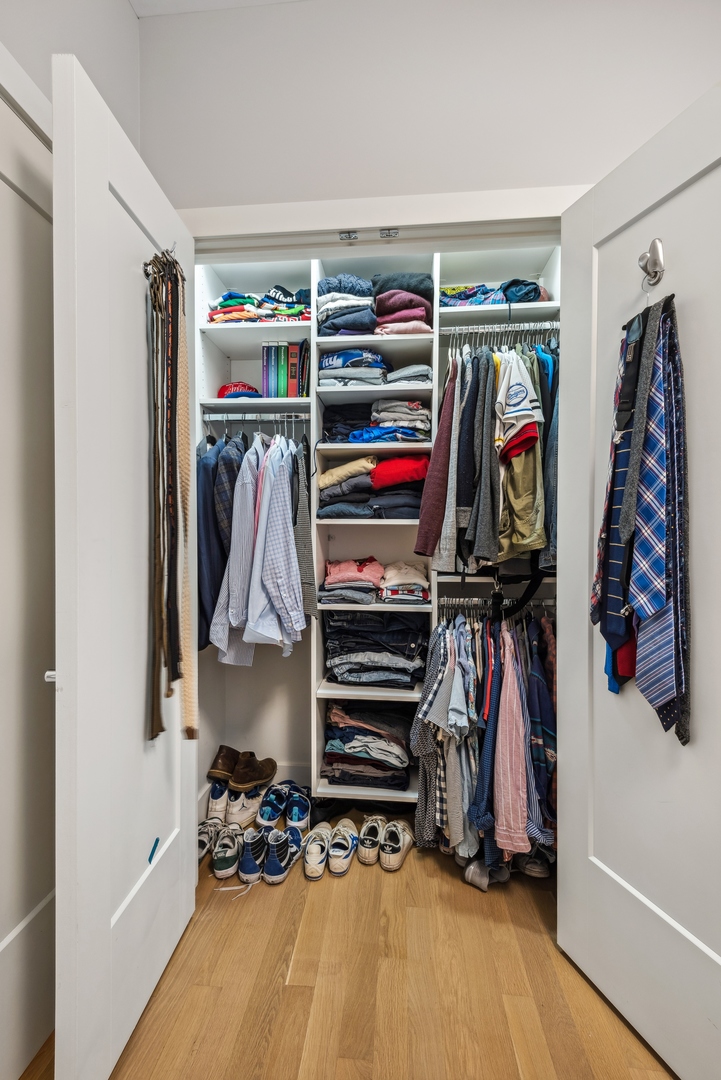 3844 N Damen Avenue Unit: 3