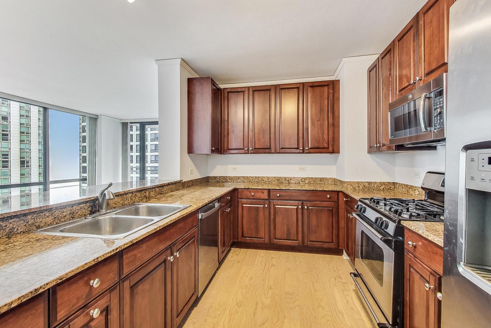 201 N Westshore Drive Unit: 1802