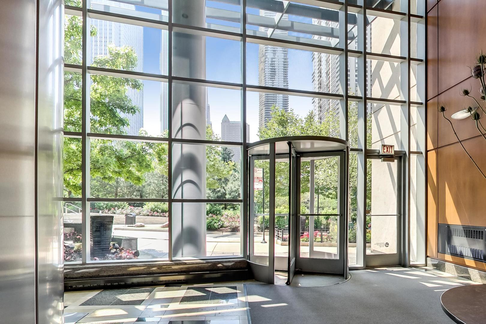 201 N Westshore Drive Unit: 1802