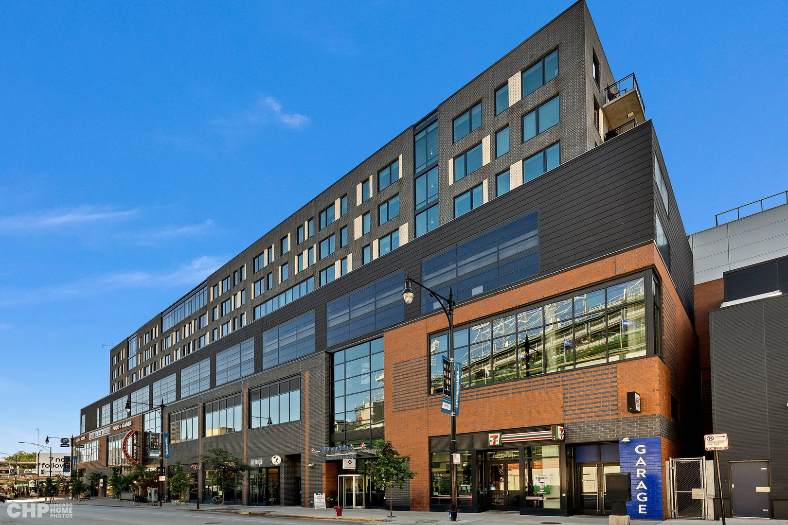 1025 W Addison Street Unit: 724