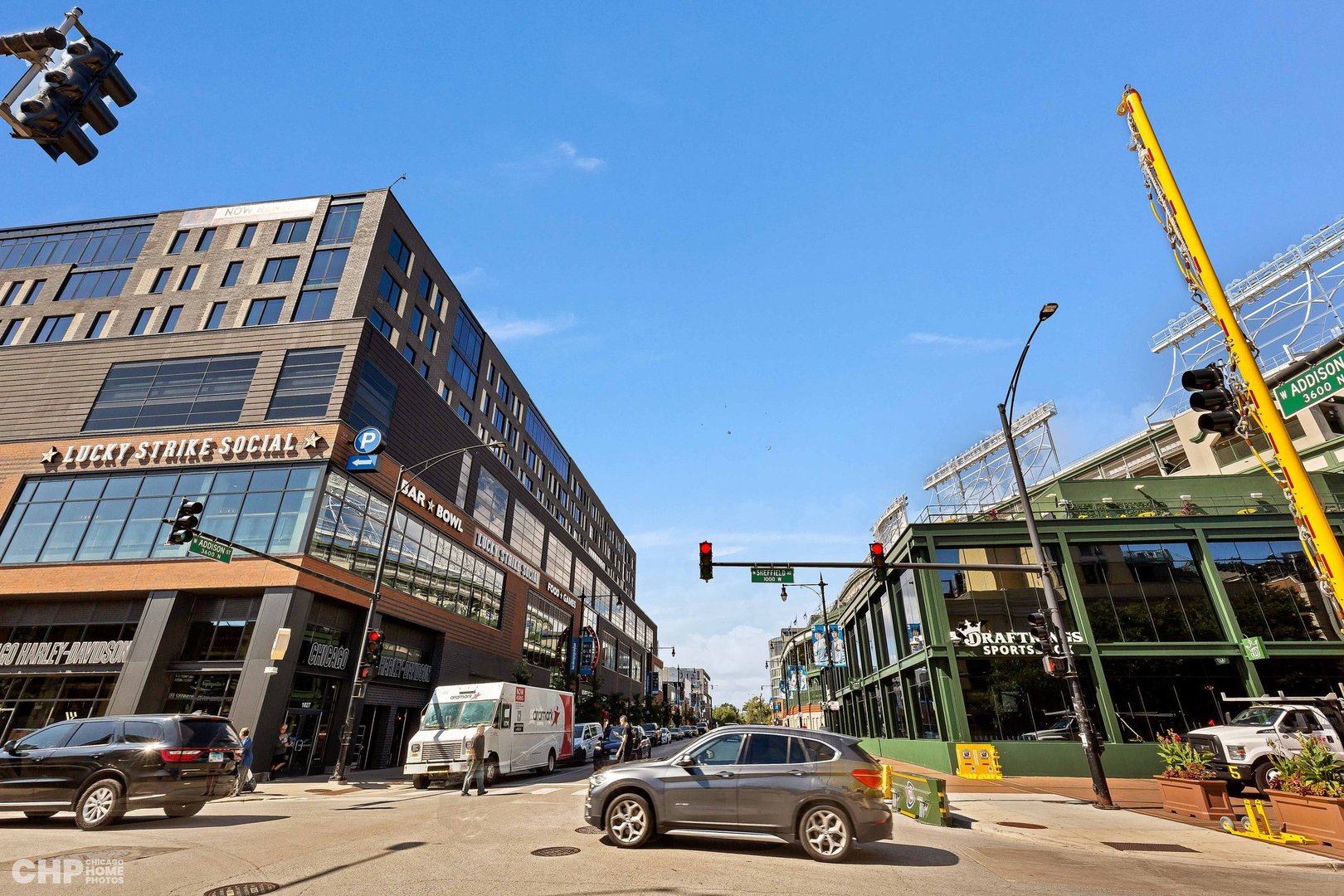 1025 W Addison Street Unit: 724