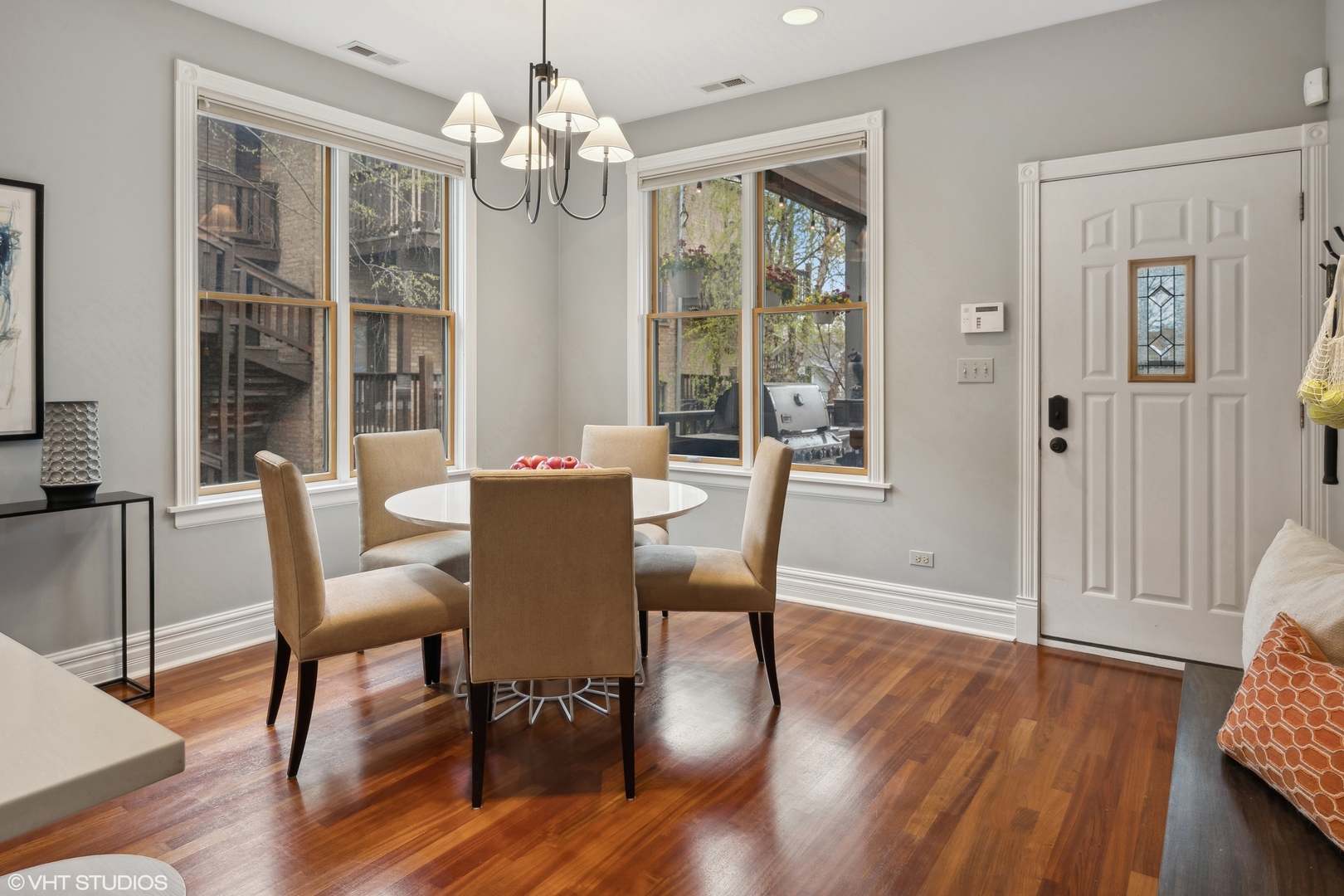 4450 N Wolcott Avenue Unit: 2