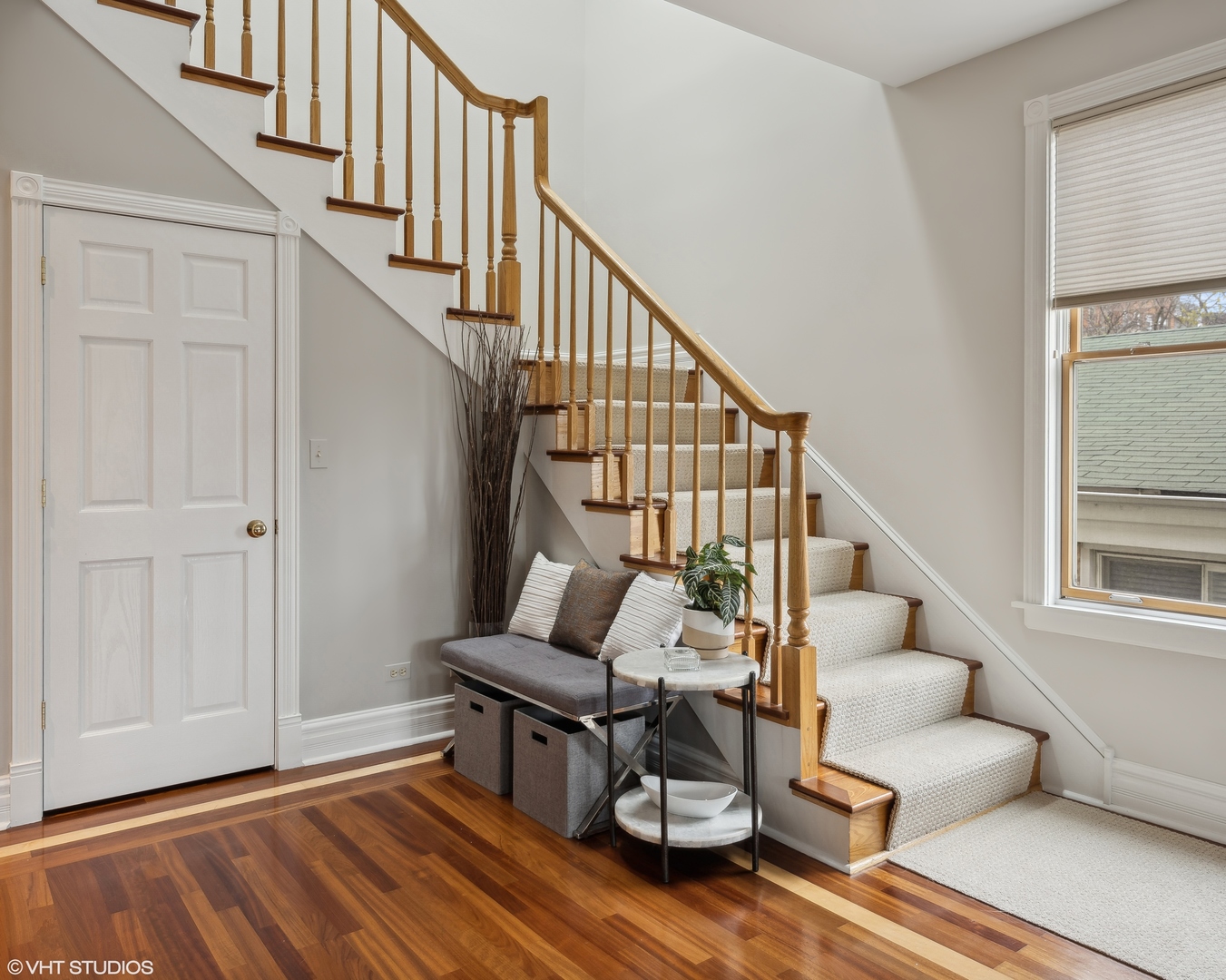 4450 N Wolcott Avenue Unit: 2