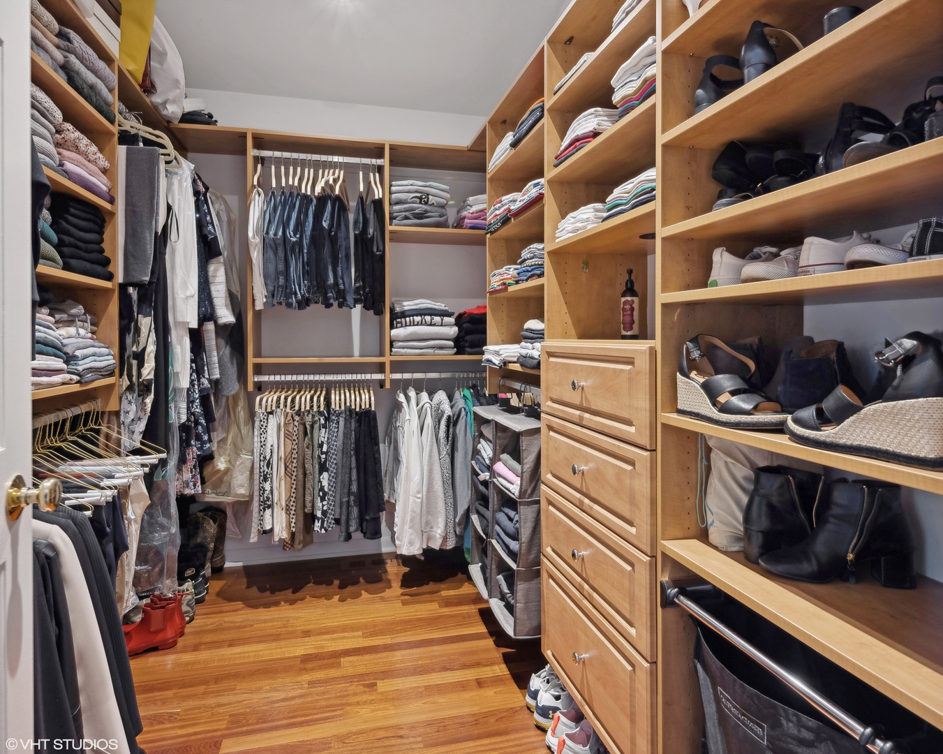 4450 N Wolcott Avenue Unit: 2