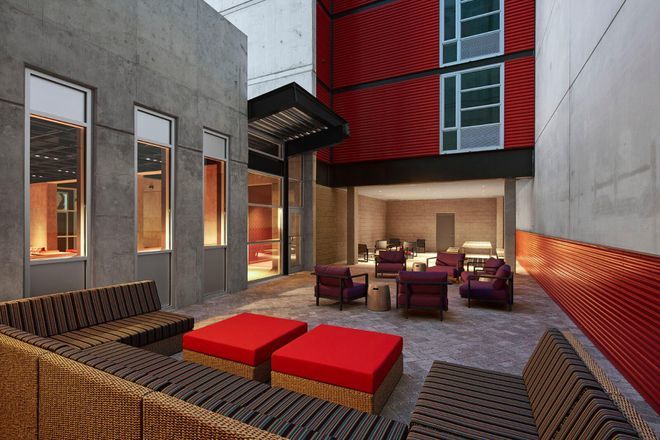 1515 N Fremont Street Unit: 404