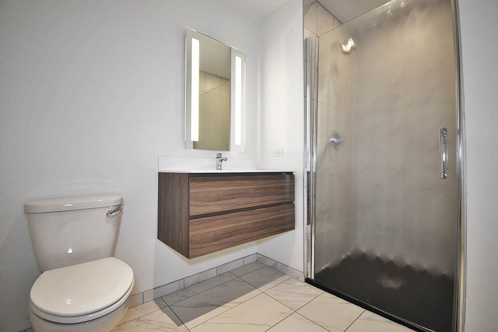 1515 N Fremont Street Unit: 404