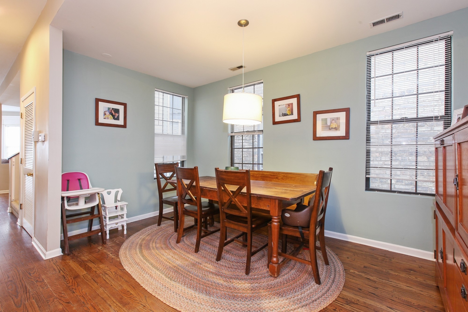 3339 N Kenmore Avenue Unit: 2