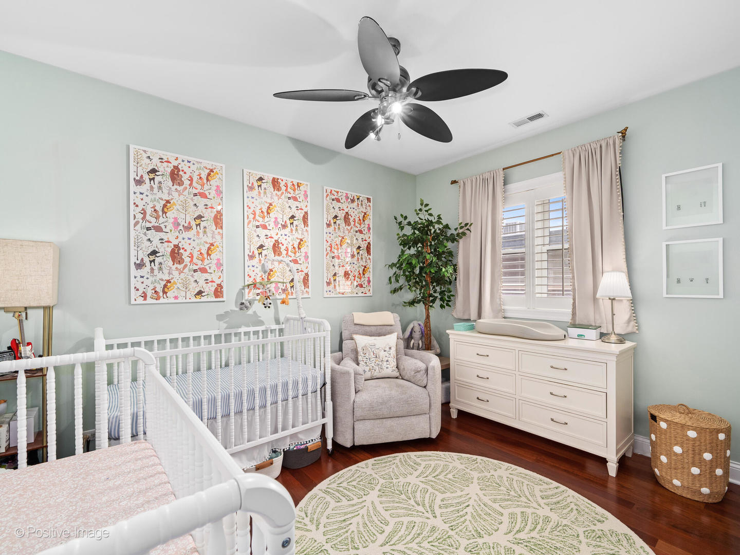 2222 W Belmont Avenue Unit: 504