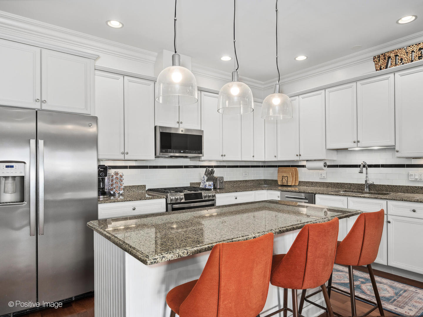 2222 W Belmont Avenue Unit: 504