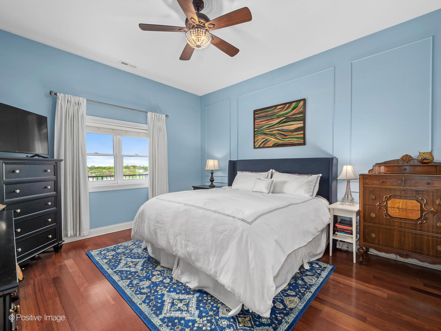 2222 W Belmont Avenue Unit: 504