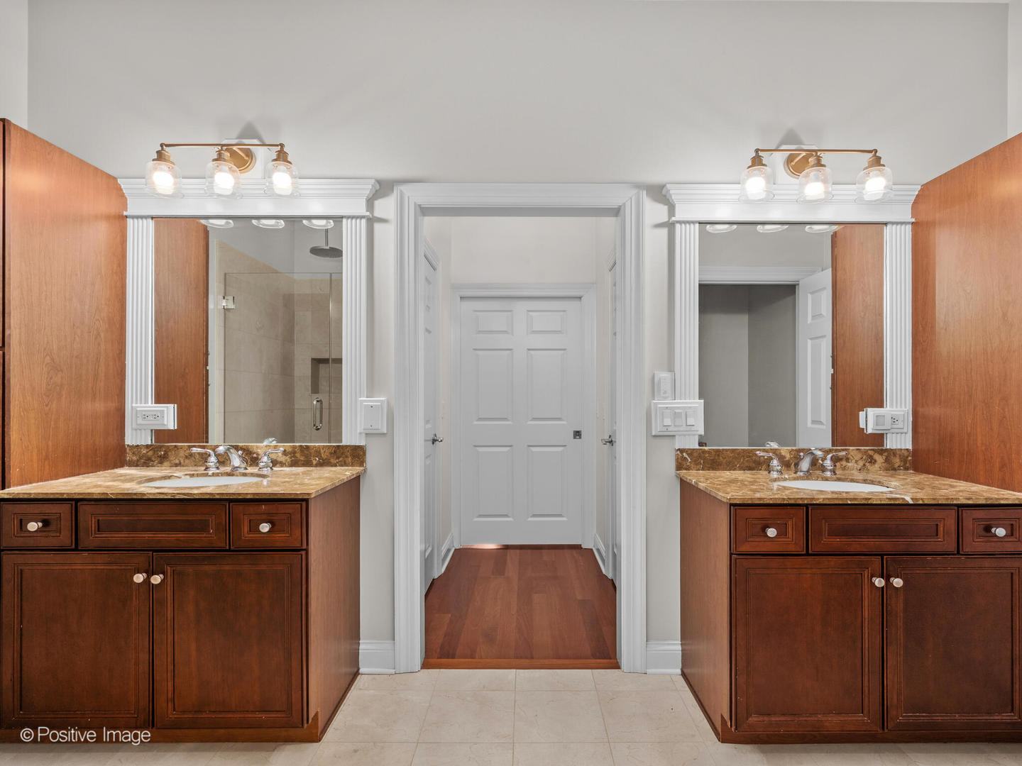 2222 W Belmont Avenue Unit: 504