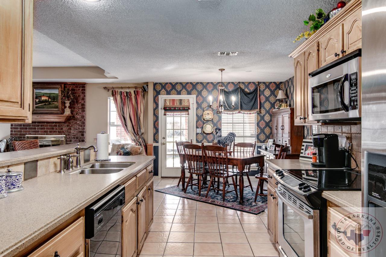 3503 Wyatt Ln