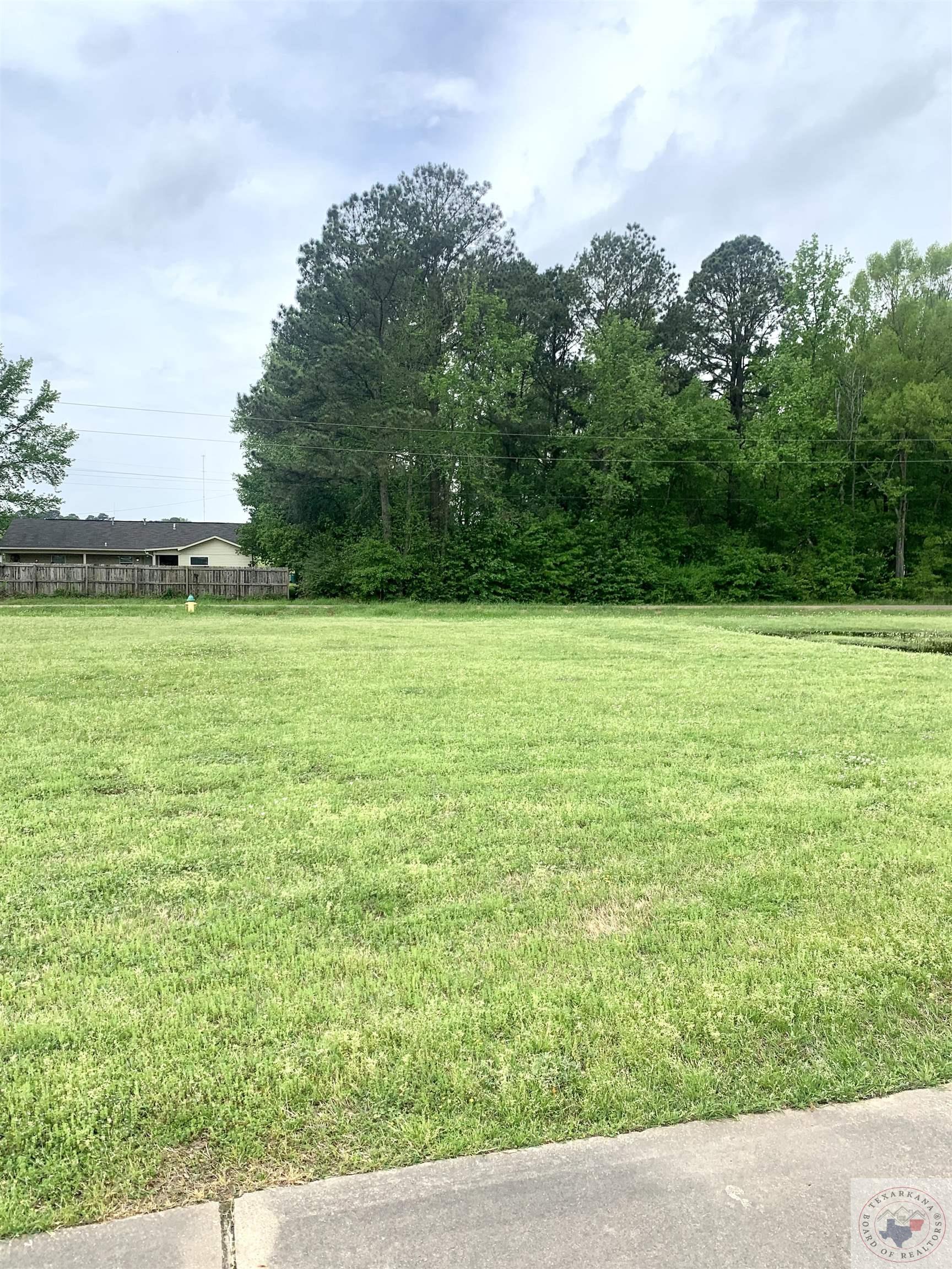 1008 Westlawn Dr