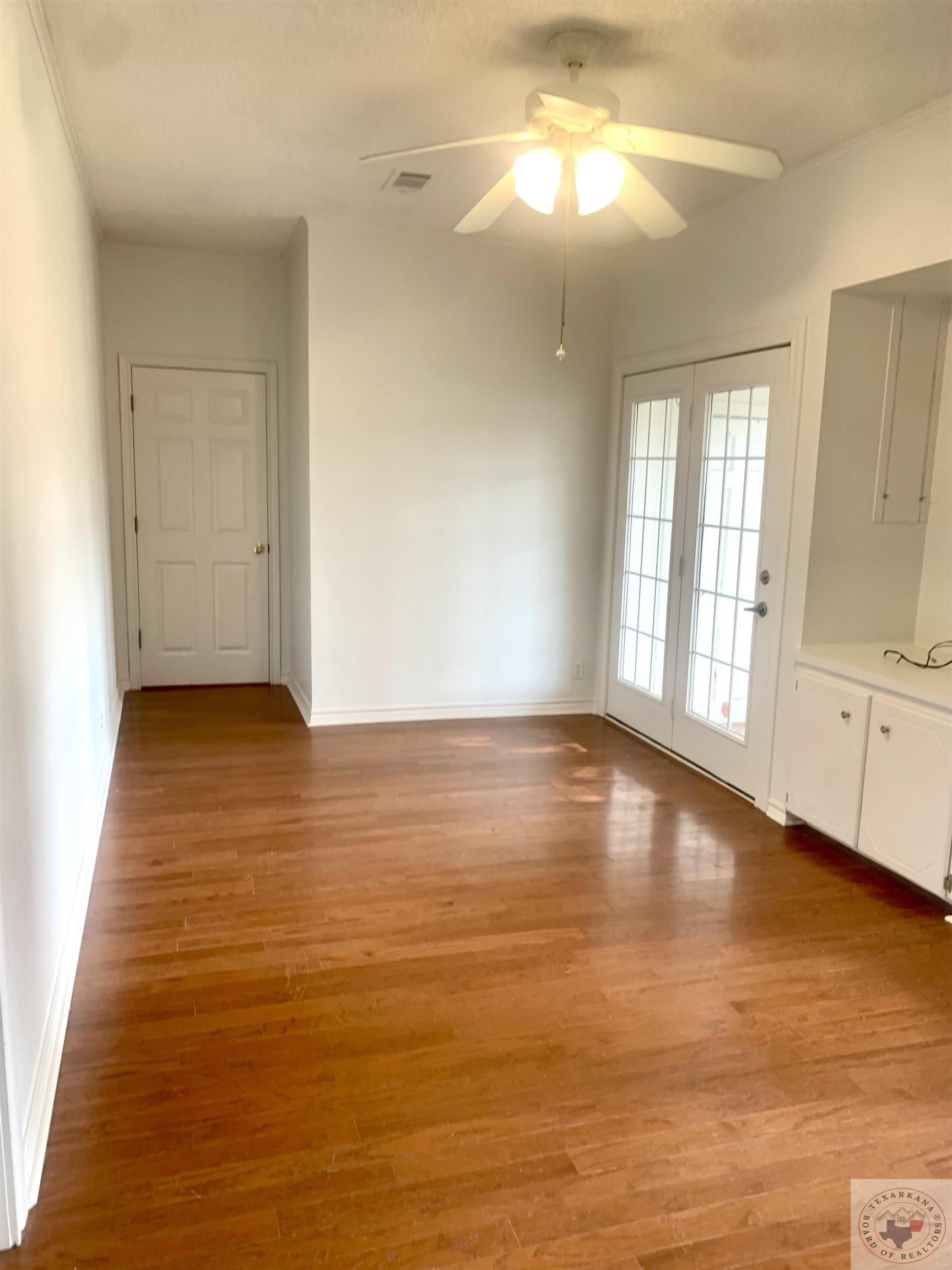 2021 Laurel St