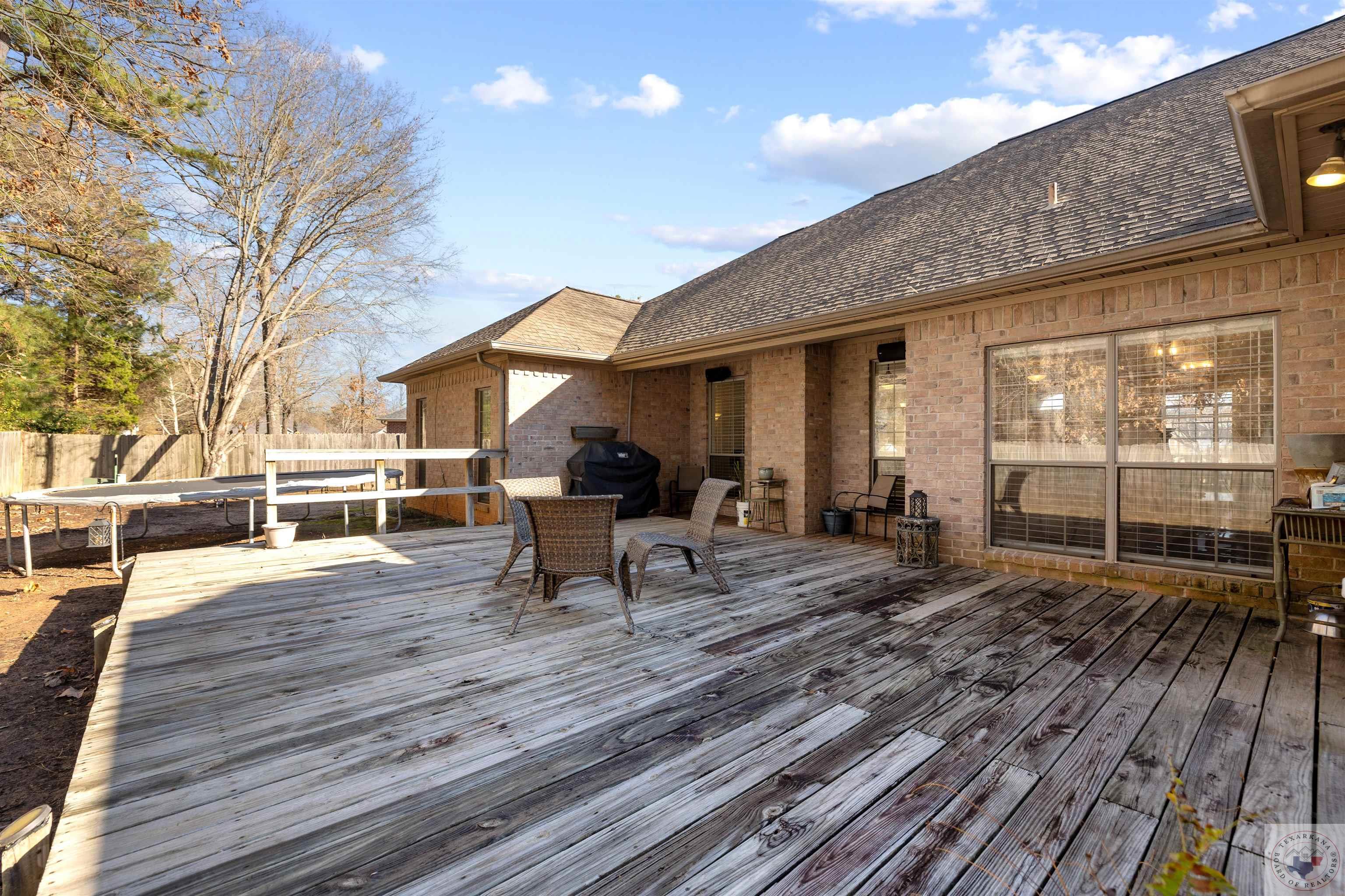 2907 Landon Ln