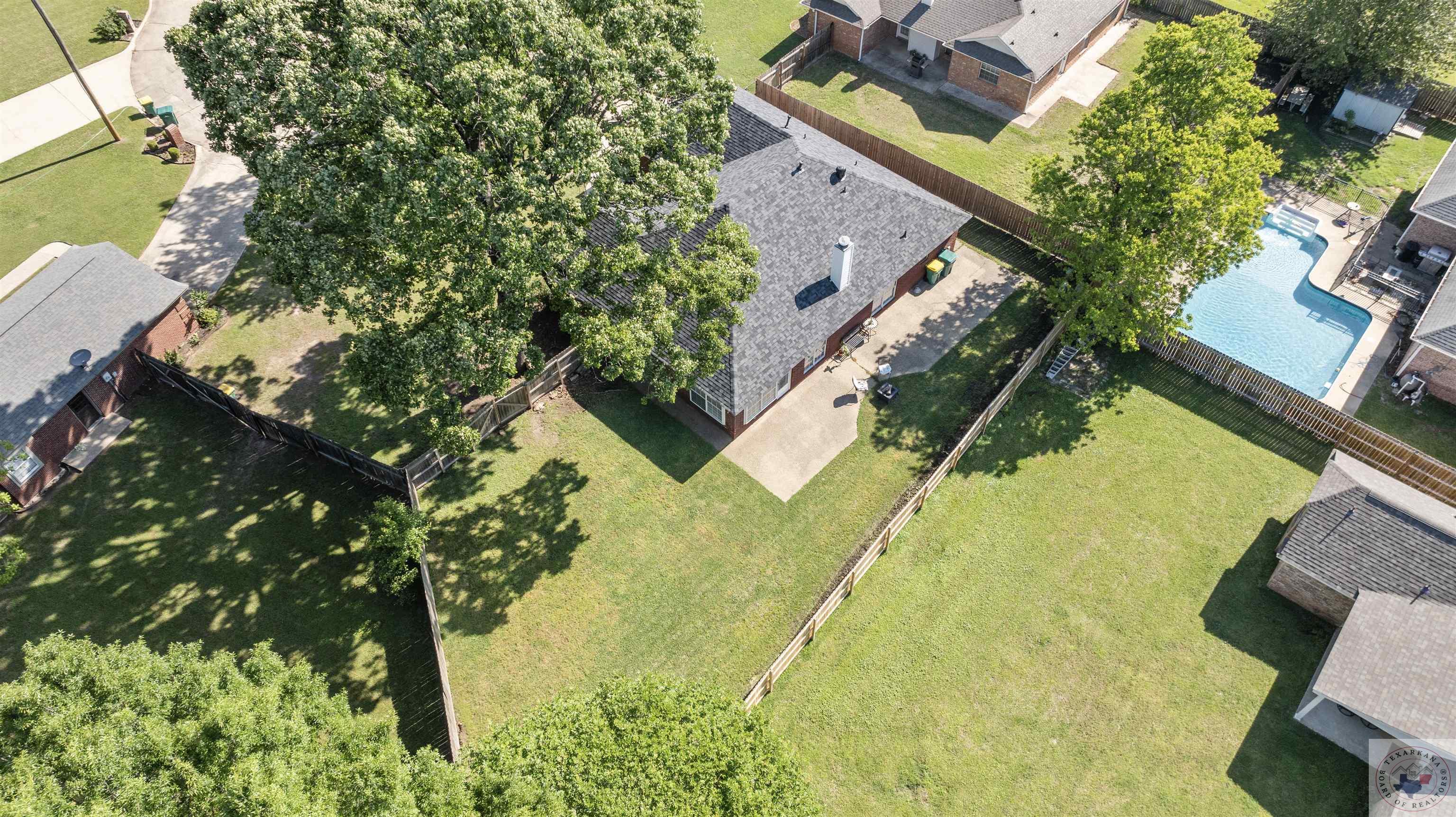 3017 Newport Ave