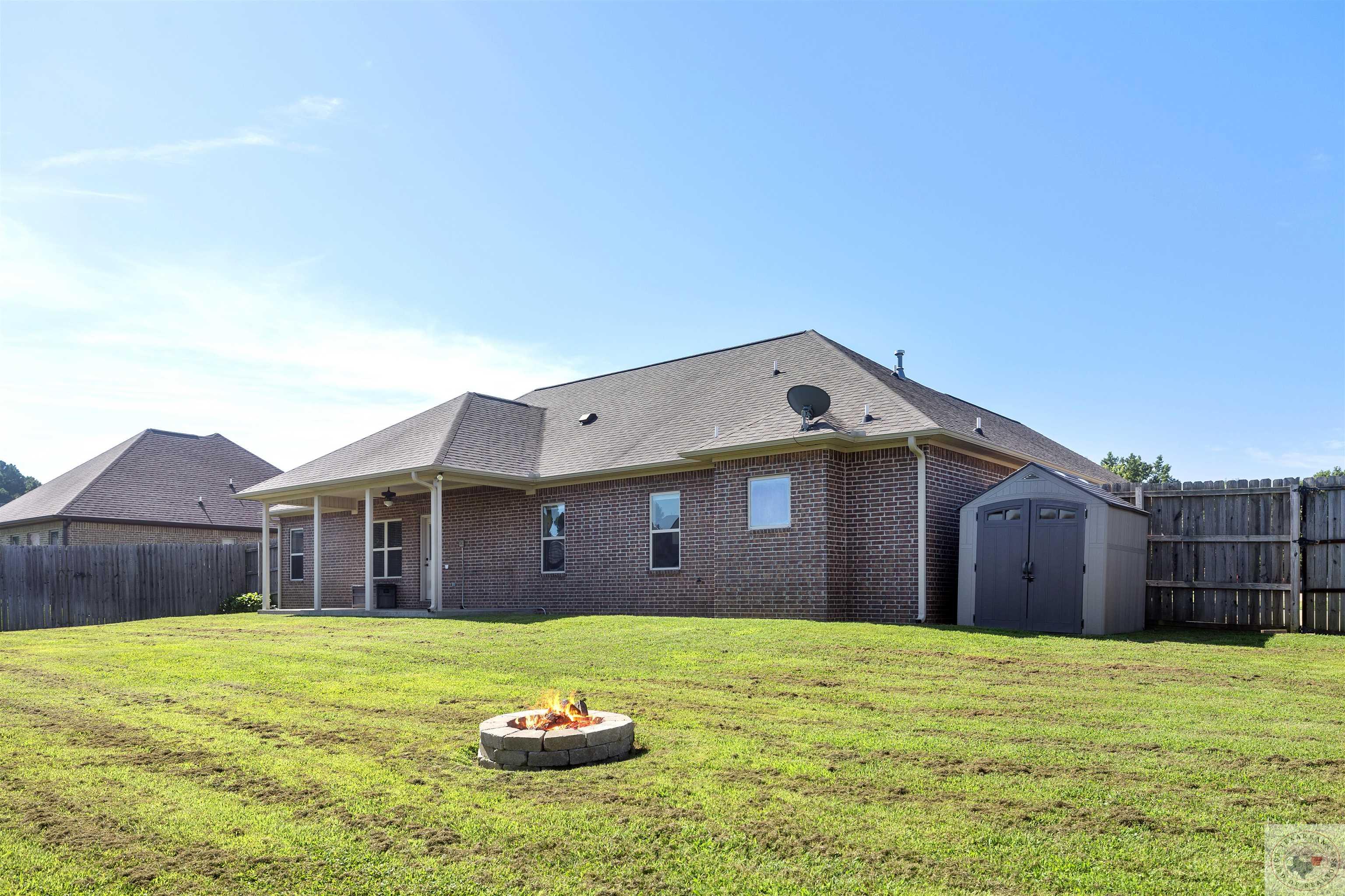 29 Lone Star Pkwy