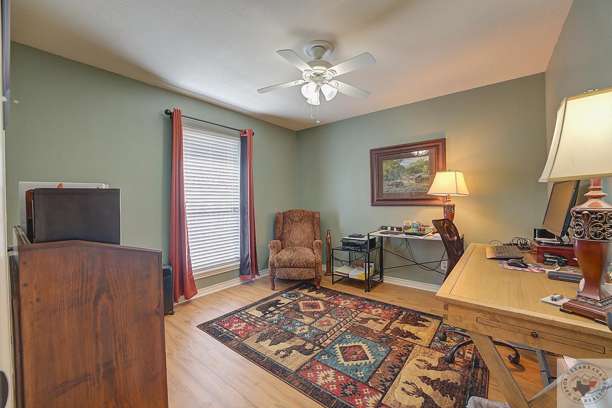 12 Dogwood Pl