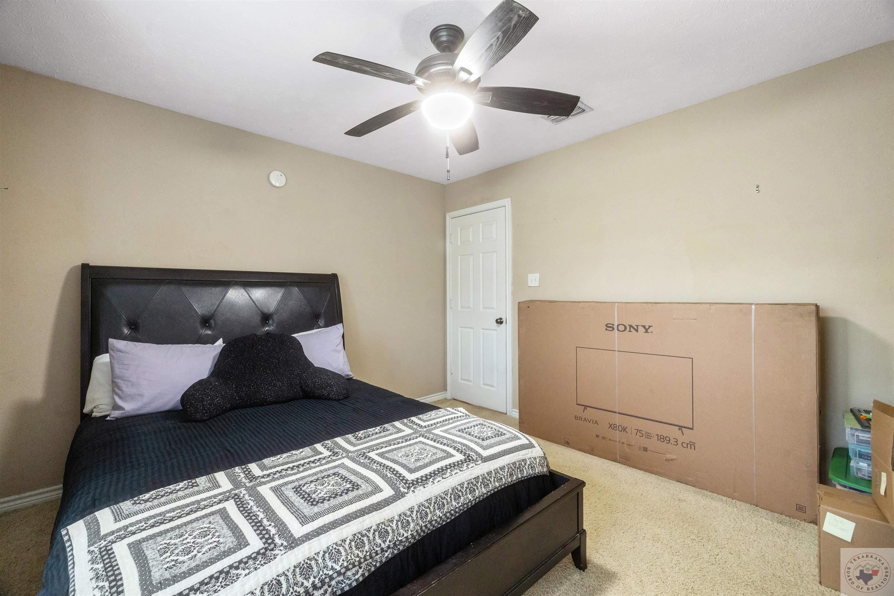 1070 Randall Rd