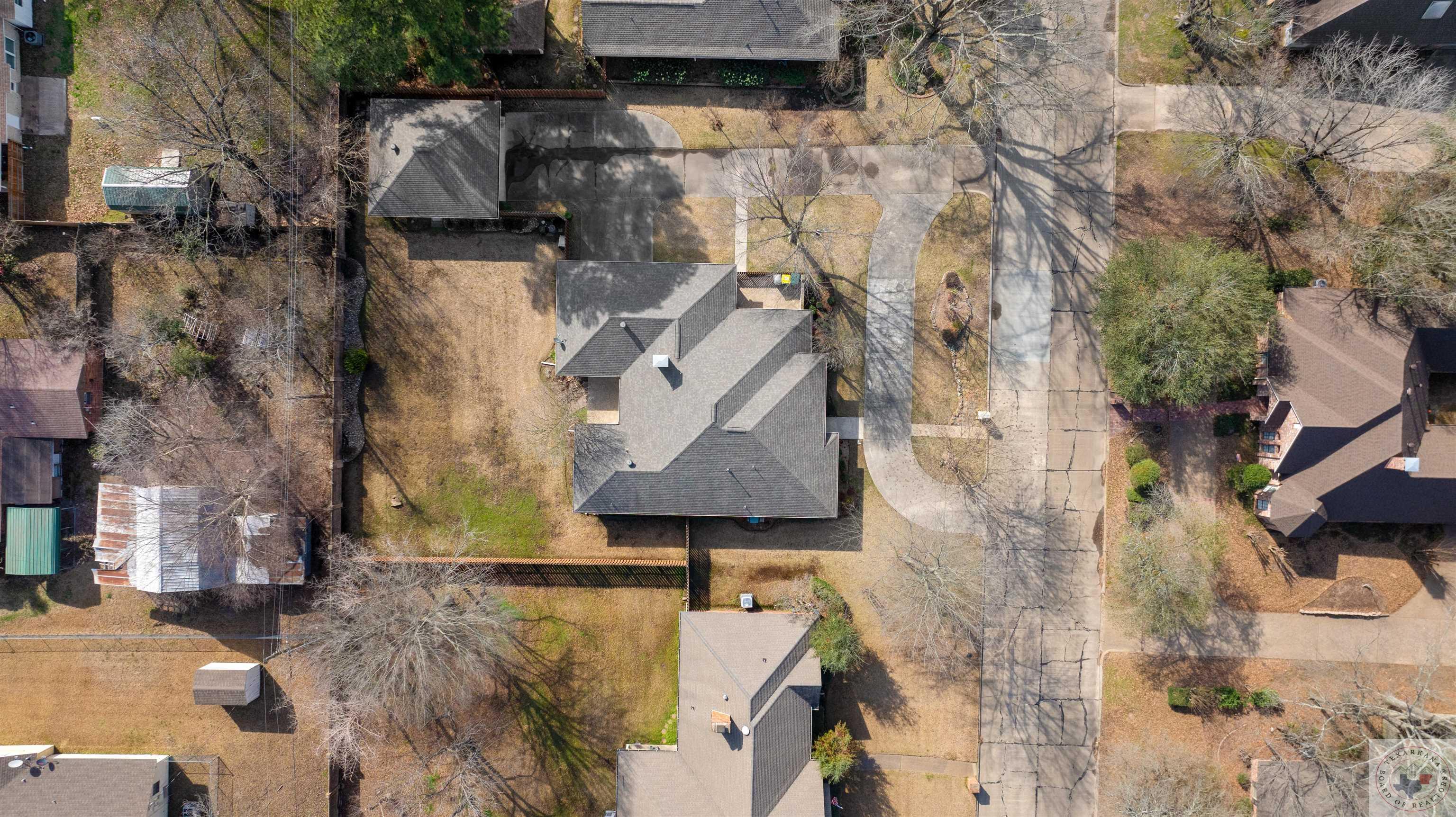 5608 Stoneridge Dr