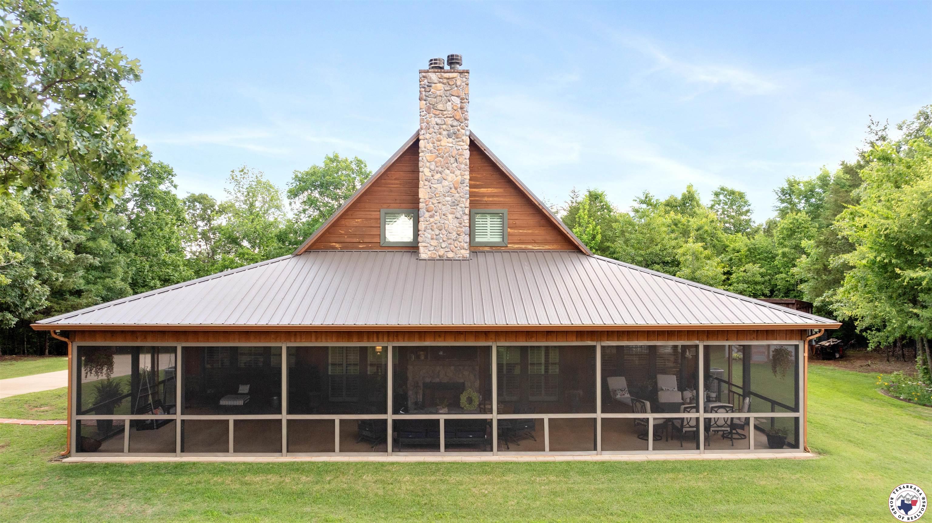 5688 Texas Hwy 8