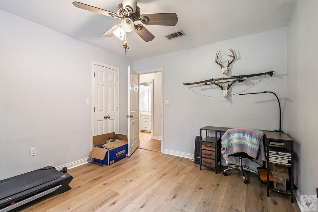 72 Three Oak Rd