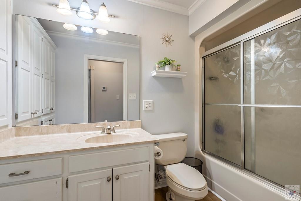 72 Three Oak Rd