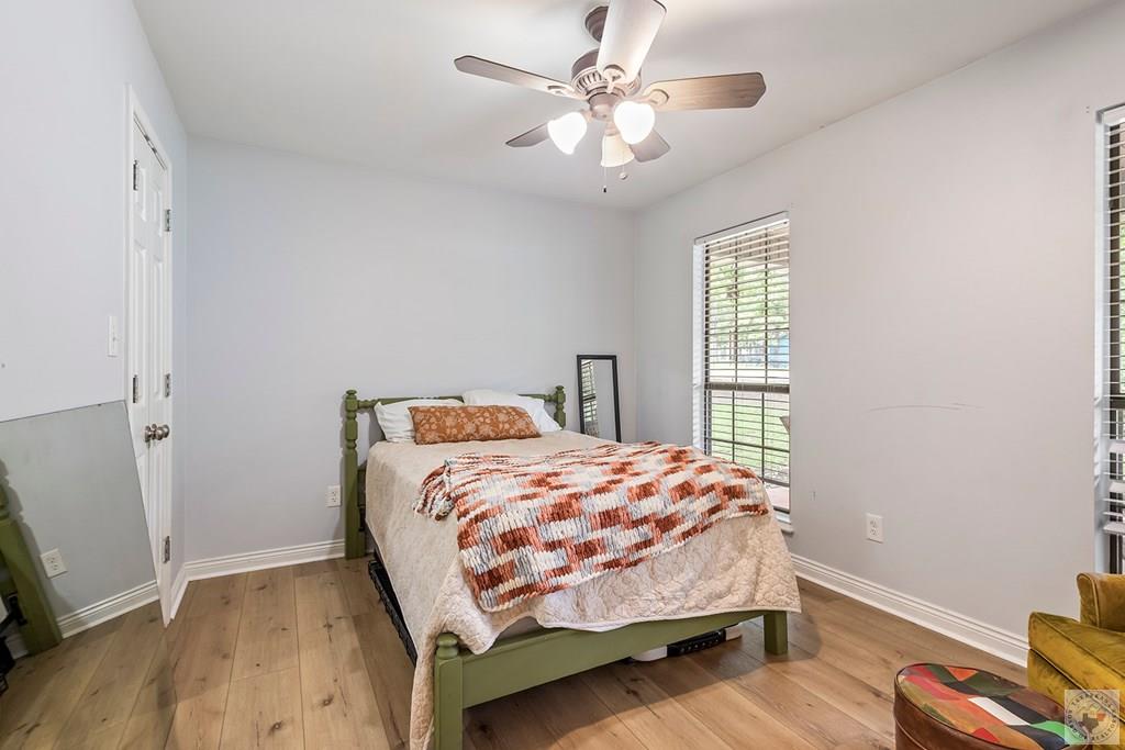 72 Three Oak Rd