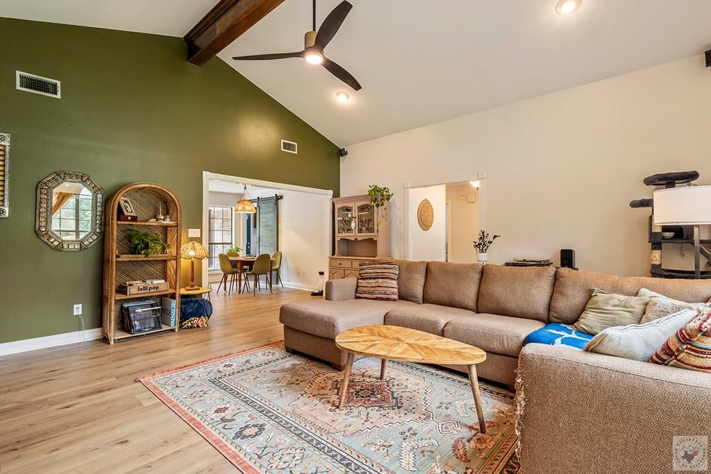 72 Three Oak Rd