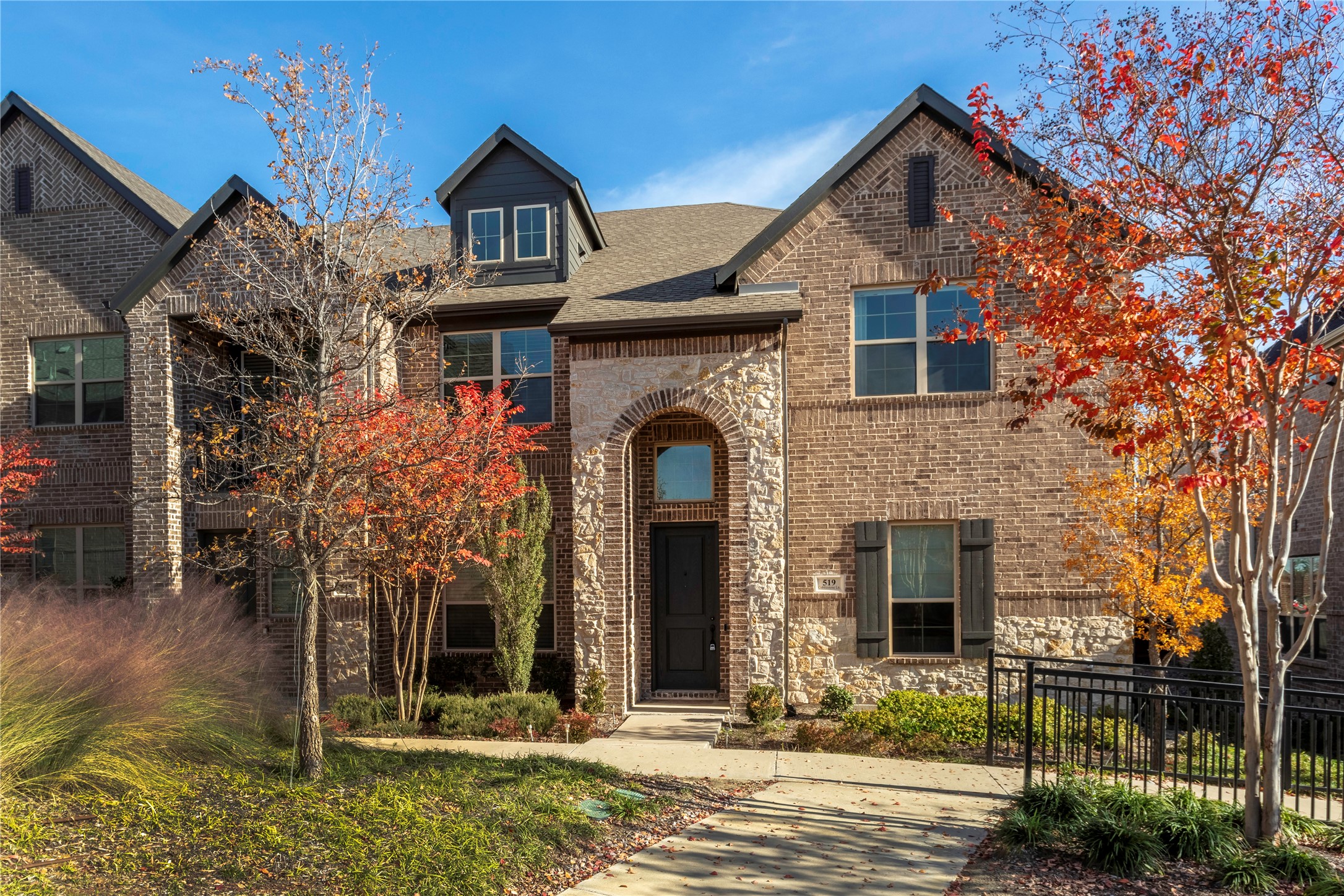 519 Cobblestone Lane