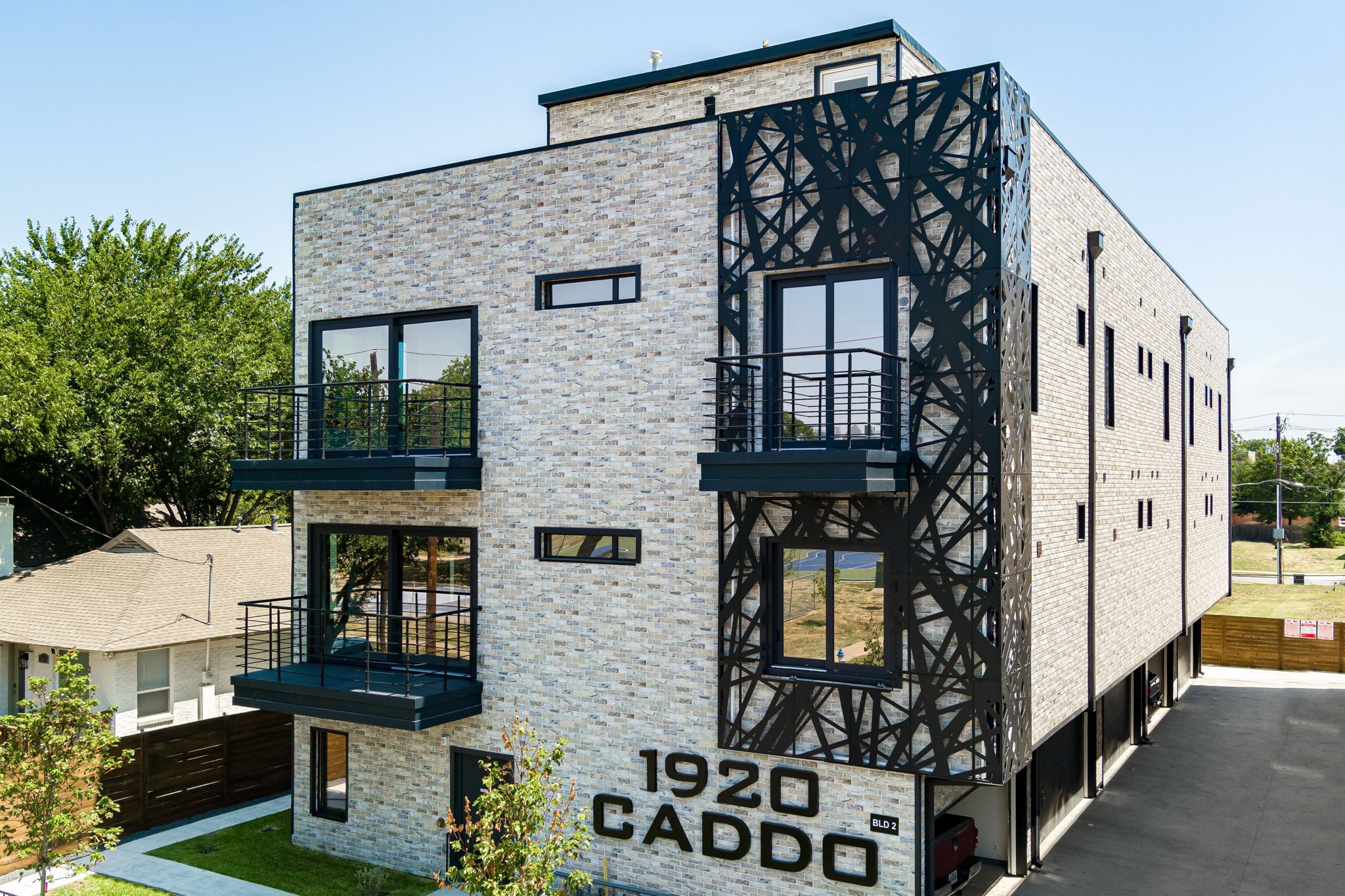 1920 Caddo Street Unit: 201