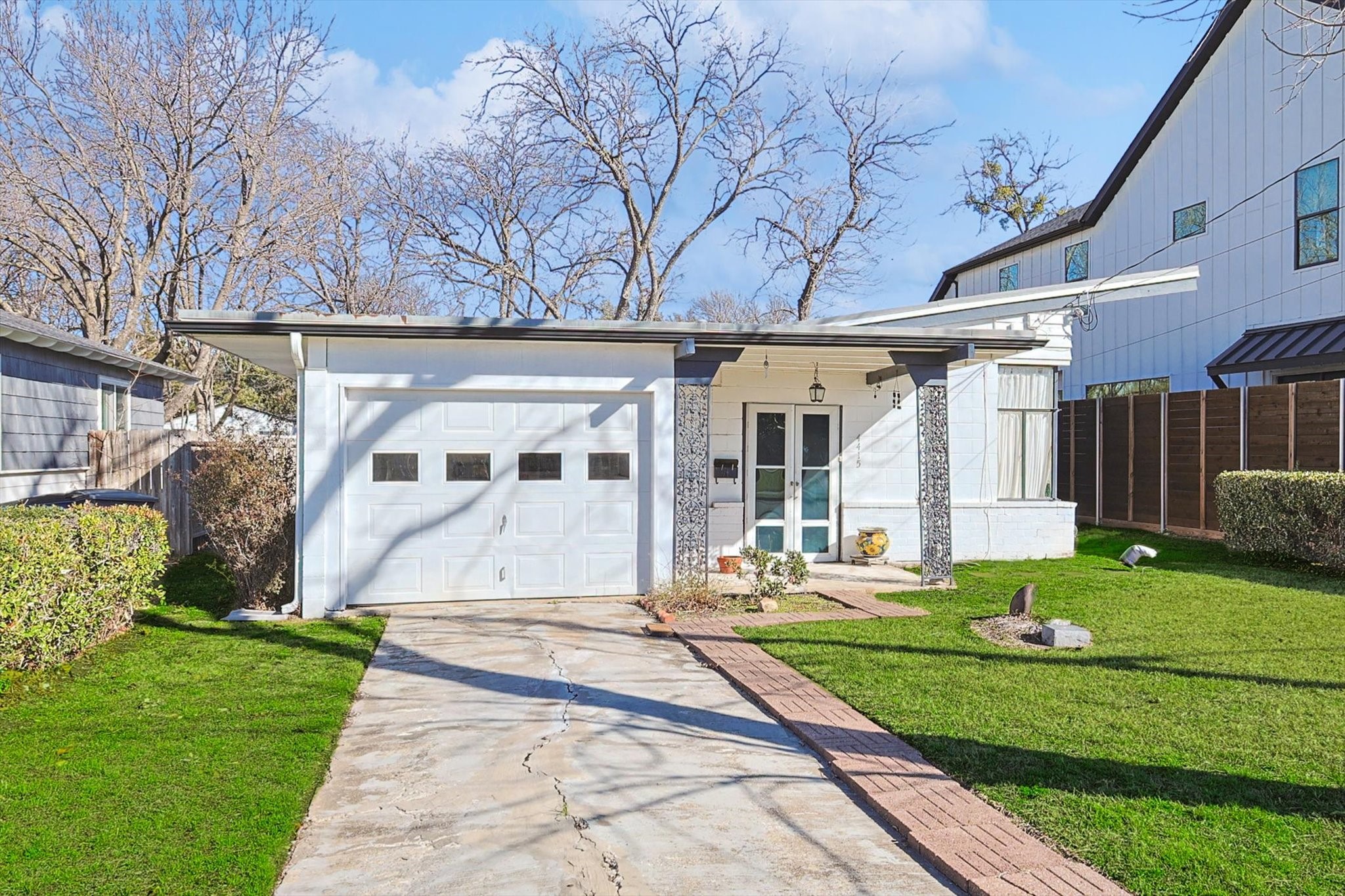 4415 Merrell Road