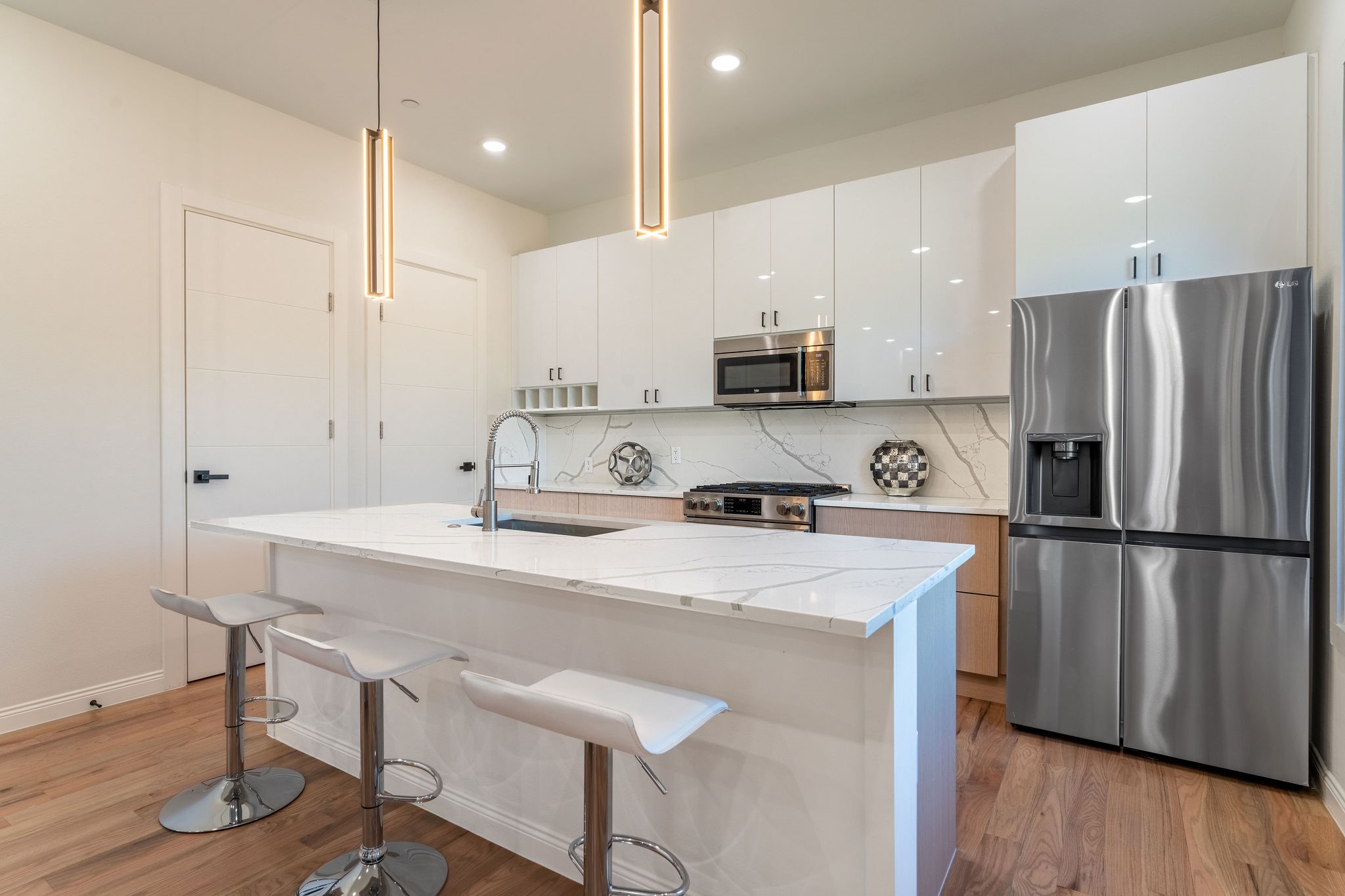 1920 Caddo Street 104