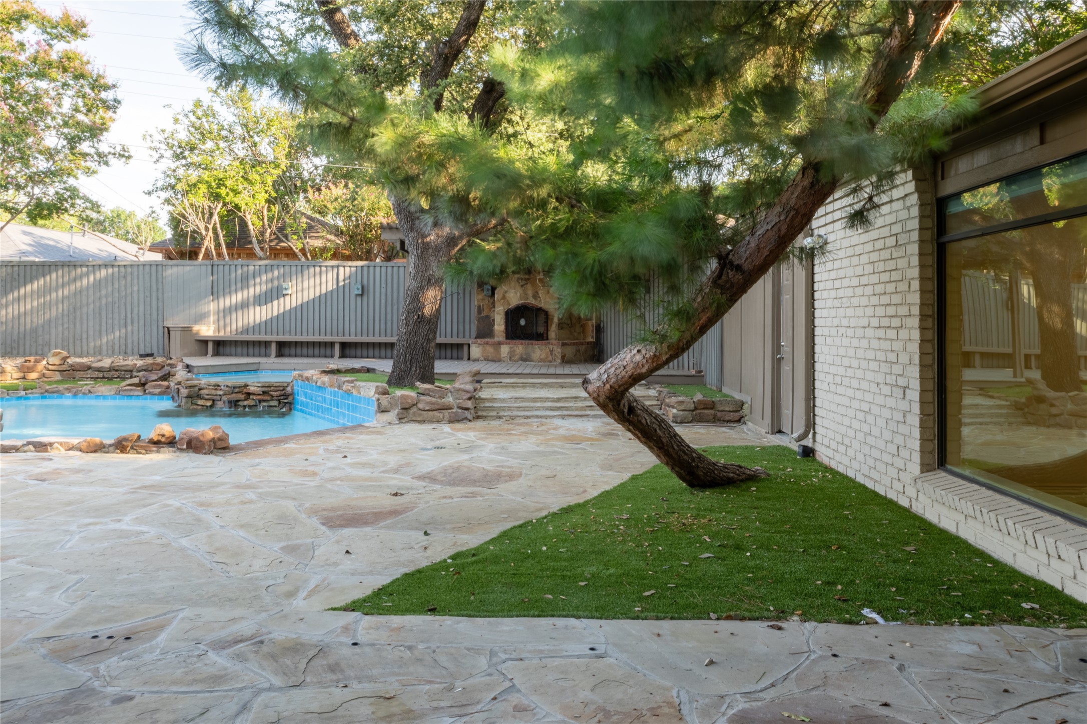 7146 Grand Oaks Road
