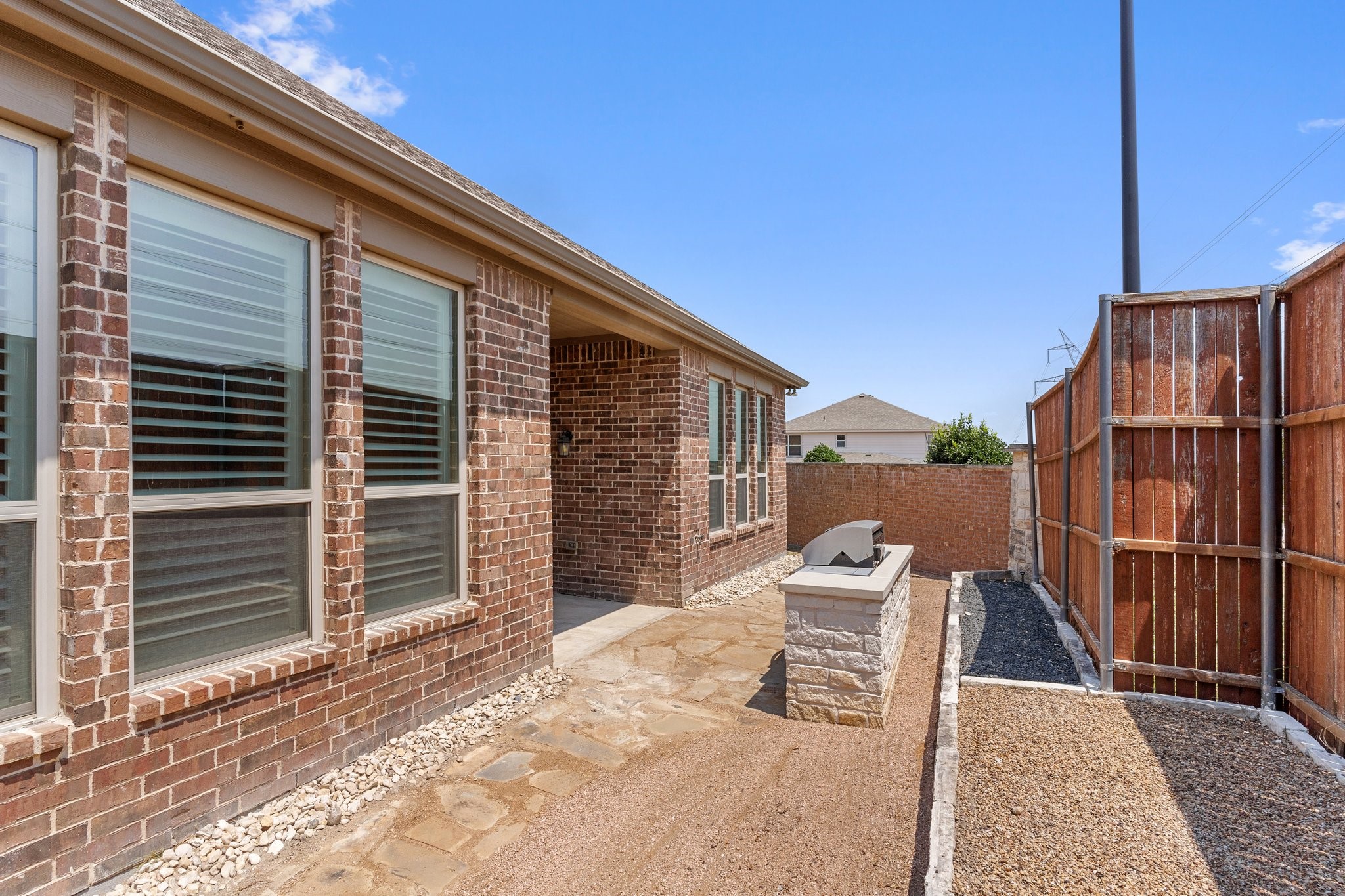 1912 Brown Stone Drive