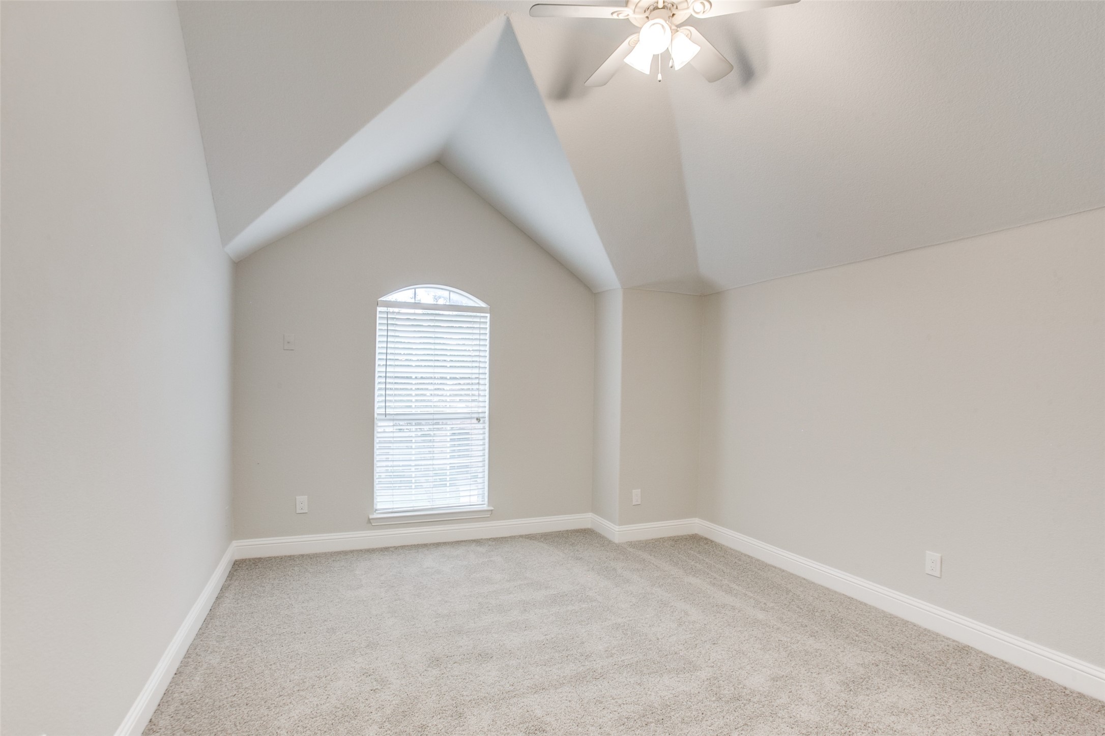 1701 Shadow Brook Trail