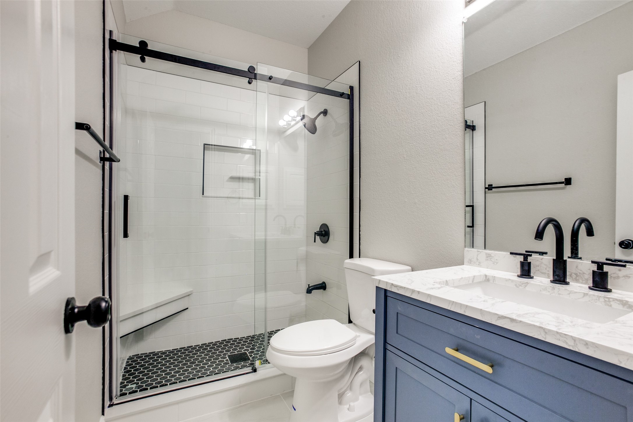 1701 Shadow Brook Trail